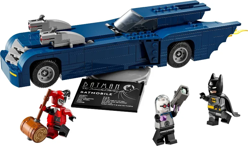 Batman with the Batmobile vs. Harley Quinn and Mr. Freeze