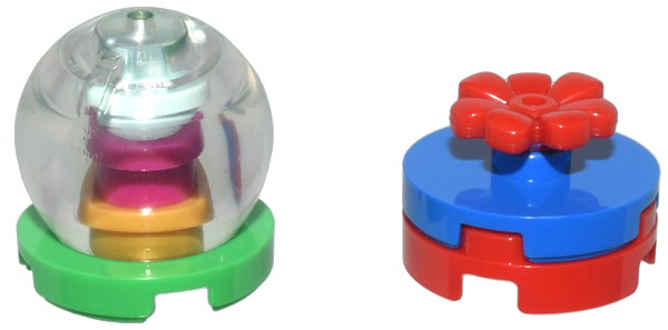 Advent Calendar 2024, Super Heroes, Spider-Man (Day 22) - Snow Globe and Present