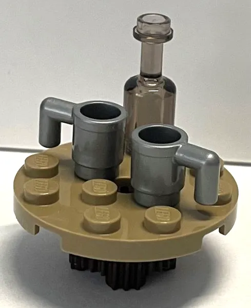 Advent Calendar 2021, Harry Potter (Day  8) - Table with Bottle and Cups