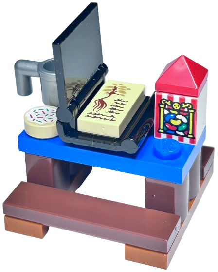 Advent Calendar 2024, Harry Potter (Day  5) - Table with Book and Food