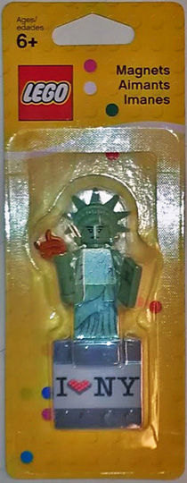 Lady Liberty Minifigure Magnet blister pack