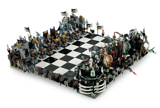 Giant Chess