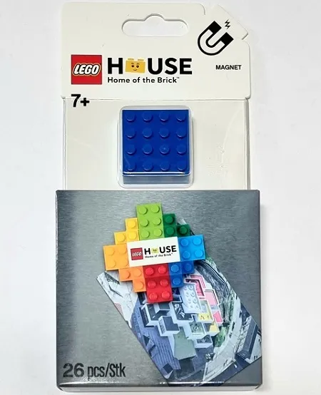 LEGO House Magnet Build