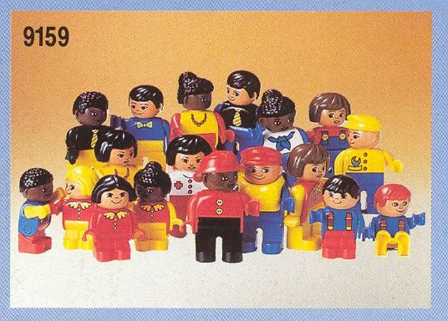 Duplo Figures International