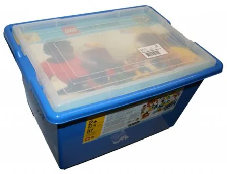 Dolls Family Set {2008 / 87 Pieces Version}