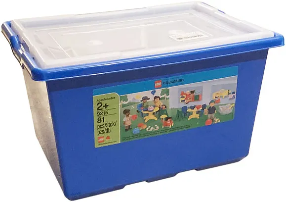 Dolls Family Set {2012 / 81 Pieces Version}