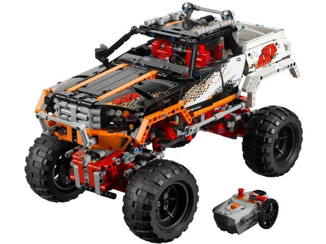4 x 4 Crawler