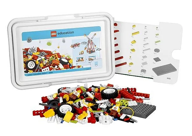 WeDo Robotics Resource Set