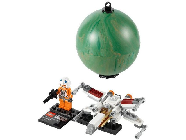 X-wing Starfighter & Yavin 4
