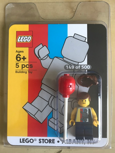 LEGO Store Grand Opening Exclusive Set, Crossgates Mall, Albany, NY blister pack