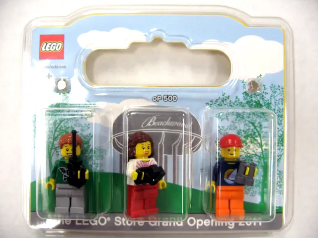 LEGO Store Grand Opening Exclusive Set, Beachwood Place, Beachwood, OH blister pack