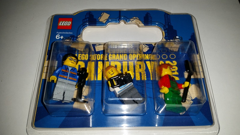 LEGO Store Grand Opening Exclusive Set, Danbury Fair, Danbury, CT blister pack