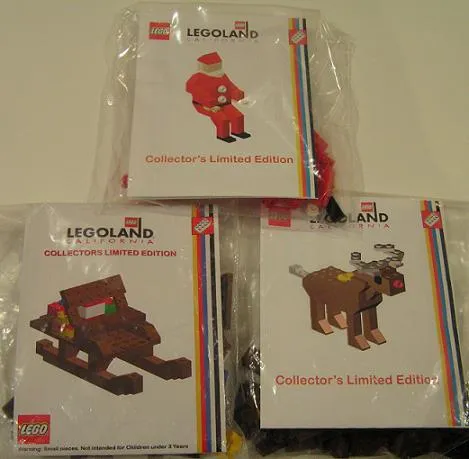 Santa with Reindeer and Sleigh (LEGOLAND California)