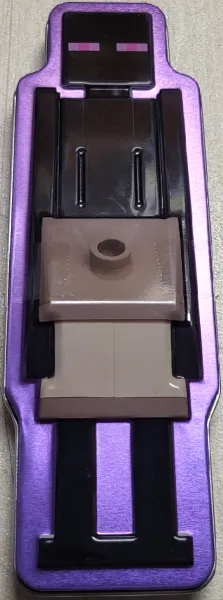 Space Sentinel with Enderman and Endermite metal box