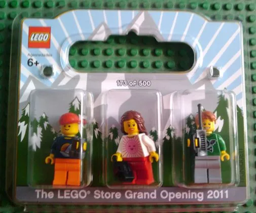 LEGO Store Grand Opening Exclusive Set, Vistas Court, Lone Tree, CO blister pack