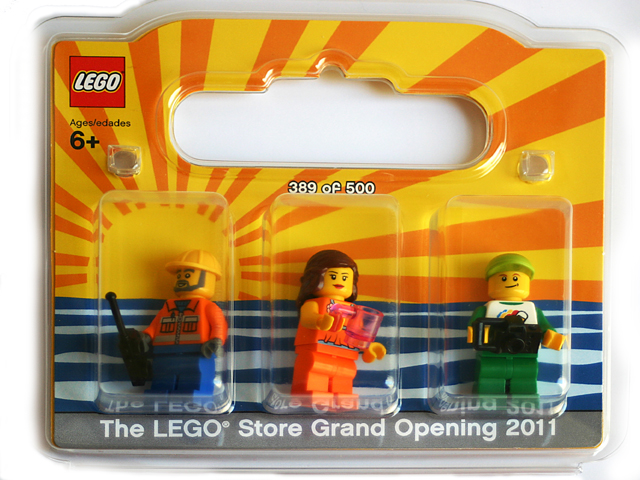 LEGO Store Grand Opening Exclusive Set, Mission Viejo Mall, Mission Viejo, CA blister pack