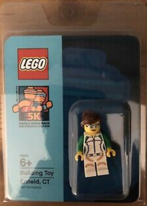 5k Family Road Race Female 2019 blister pack