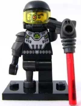 Space Villain, Series 3 (Complete Set with Stand and Accessories)