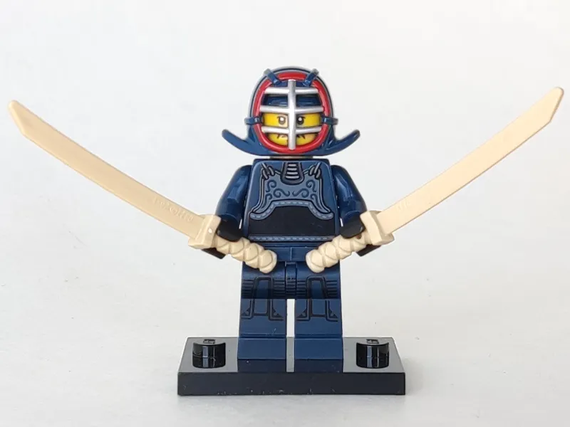 Kendo Fighter, Series 15 (Complete Set with Stand and Accessories)