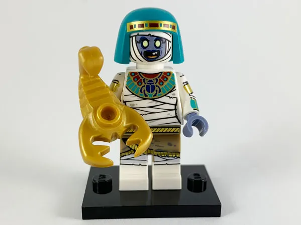 Mummy Queen, Series 19 (Complete Set with Stand and Accessories)
