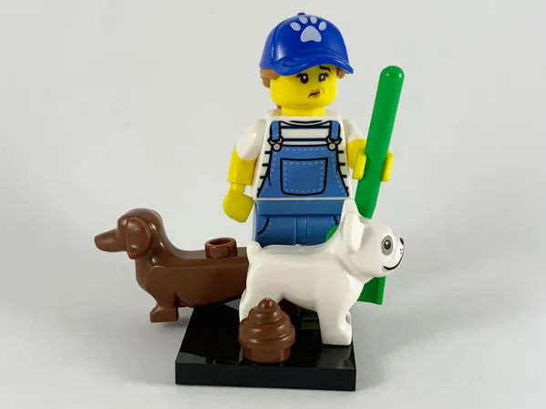 Dog Sitter, Series 19 (Complete Set with Stand and Accessories)
