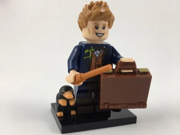 Newt Scamander, Harry Potter, Series 1 (Complete Set with Stand and Accessories)