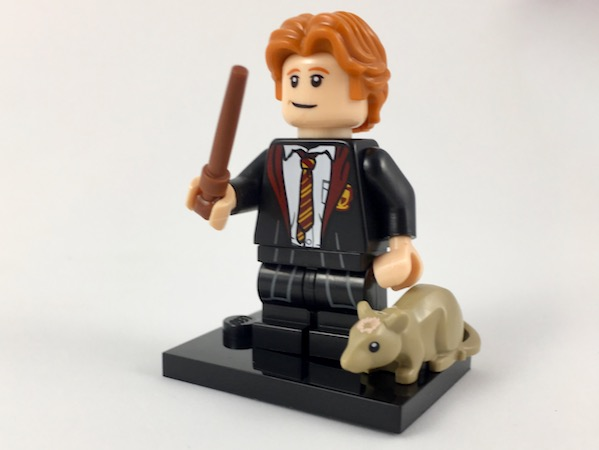 Ron Weasley in School Robes, Harry Potter, Series 1 (Complete Set with Stand and Accessories)