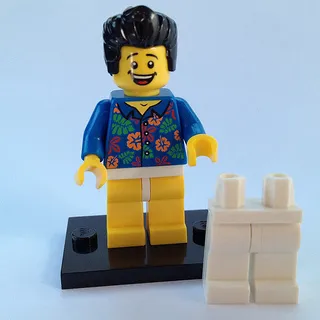 'Where are my Pants?' Guy, The LEGO Movie (Complete Set with Stand and Accessories)